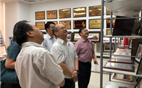 市、区工商联组织优秀民企代表到尊龙凯时集团开展主题教育活动